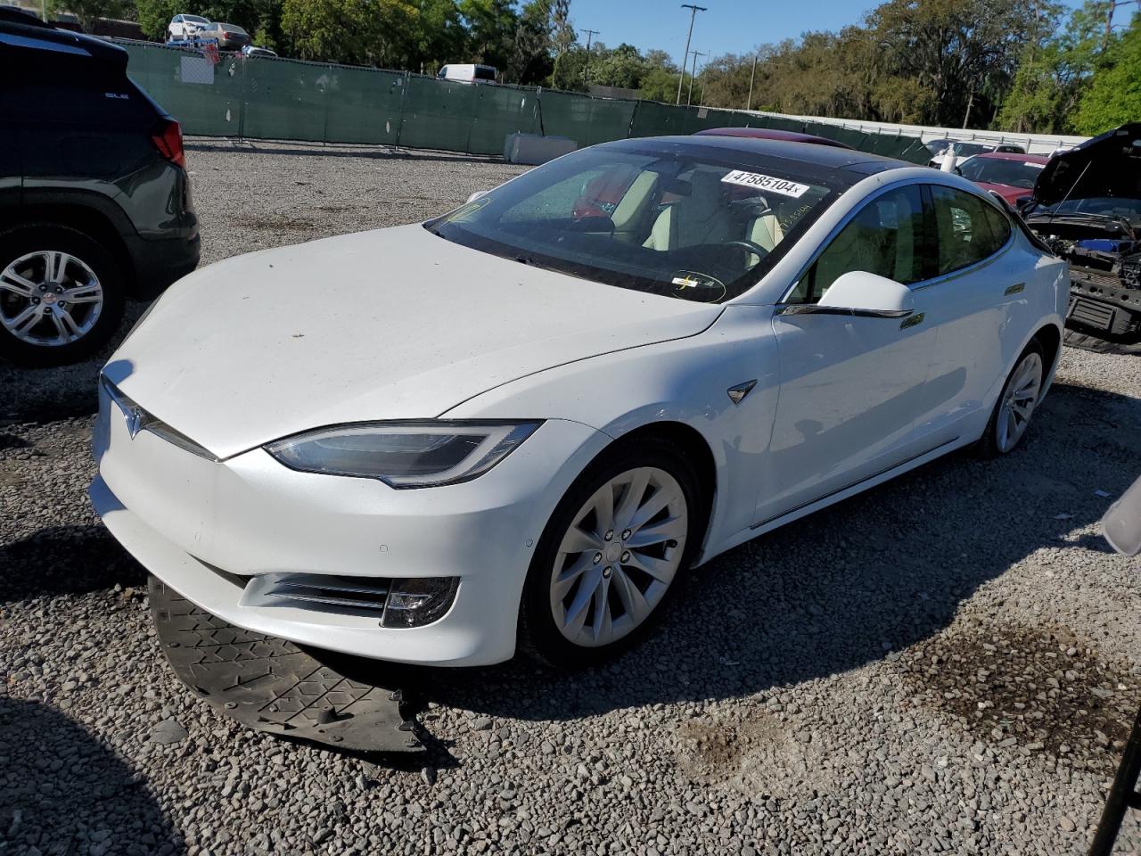 TESLA MODEL S 2018 5yjsa1e20jf245115