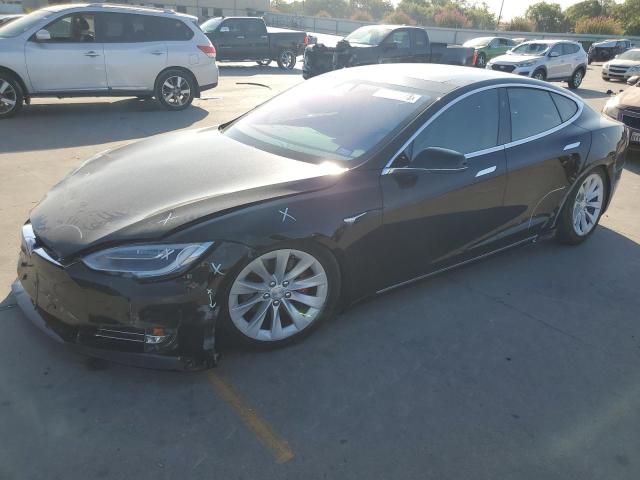 TESLA MODEL S 2018 5yjsa1e20jf261458