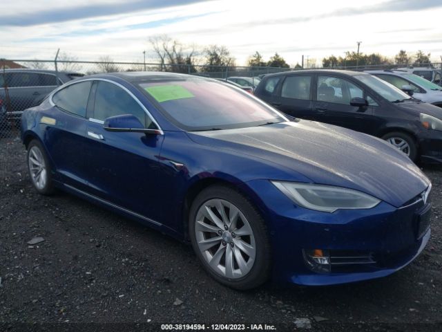 TESLA MODEL S 2018 5yjsa1e20jf262349