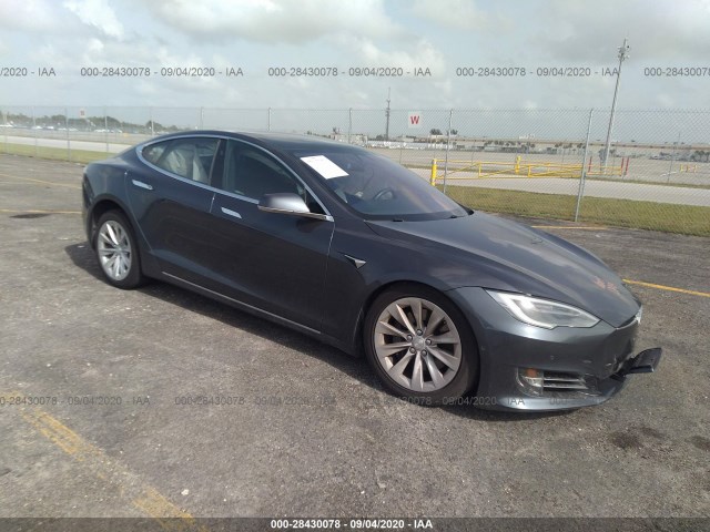 TESLA MODEL S 2018 5yjsa1e20jf262416