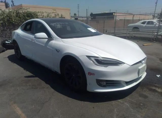 TESLA MODEL S 2018 5yjsa1e20jf268782