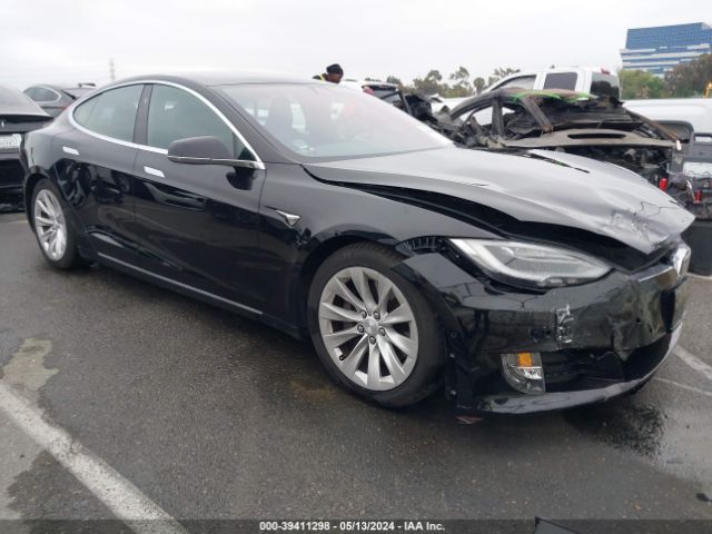 TESLA MODEL S 2018 5yjsa1e20jf290748