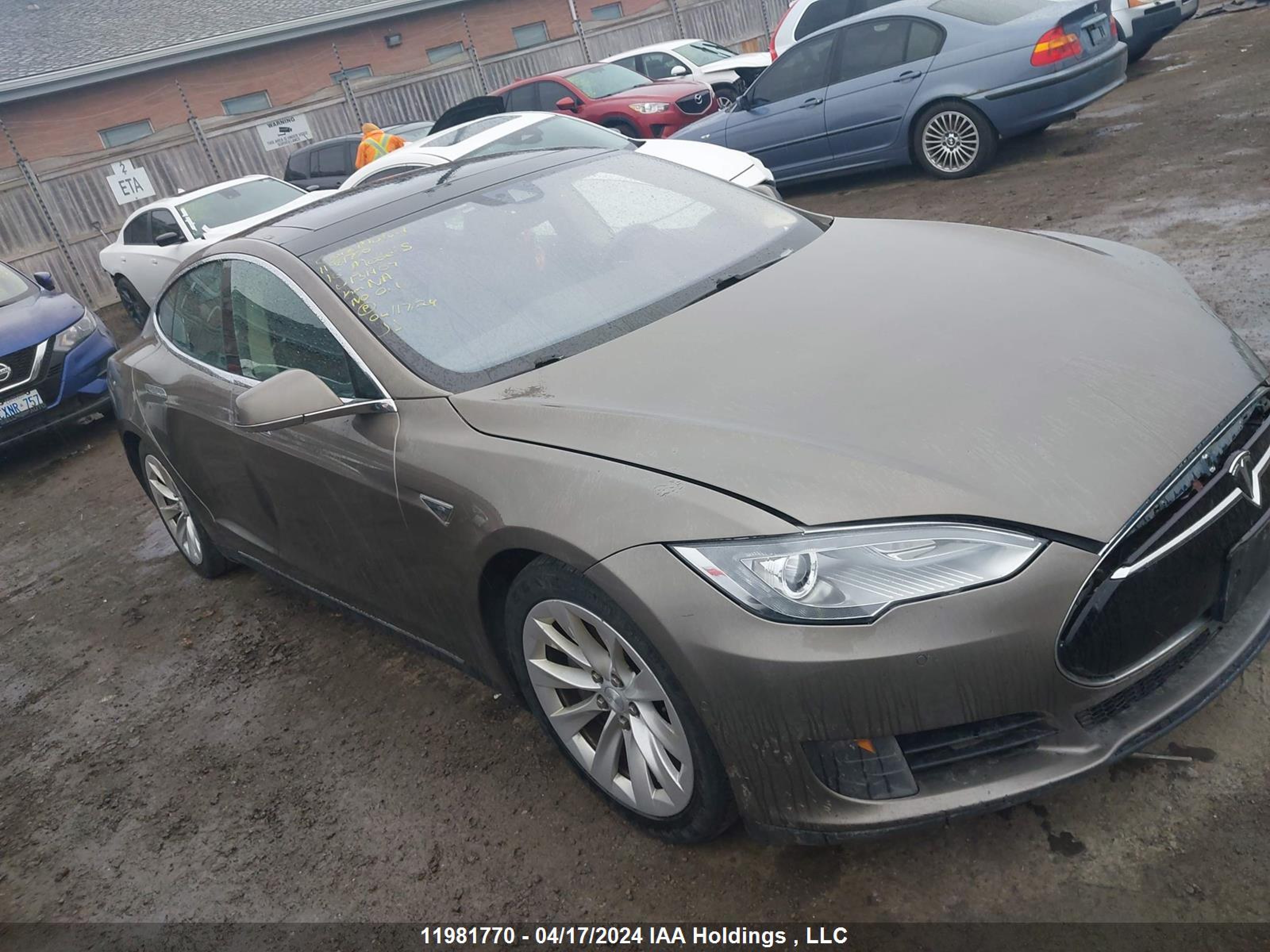 TESLA MODEL S 2016 5yjsa1e21gf131407