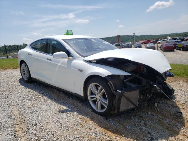 TESLA MODEL S 2016 5yjsa1e21gf132363