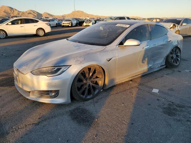 TESLA MODEL S 2018 5yjsa1e21jf241638