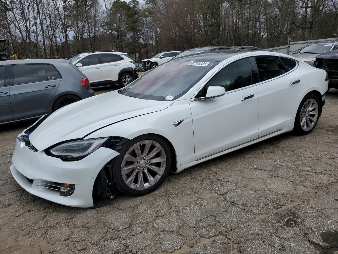 TESLA MODEL S 2018 5yjsa1e21jf275434