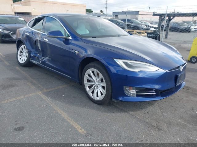 TESLA MODEL S 2018 5yjsa1e21jf289768