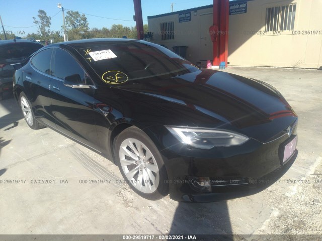 TESLA MODEL S 2018 5yjsa1e22jf248937