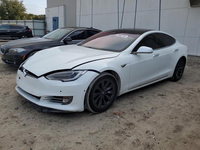 TESLA MODEL S 2018 5yjsa1e22jf295465