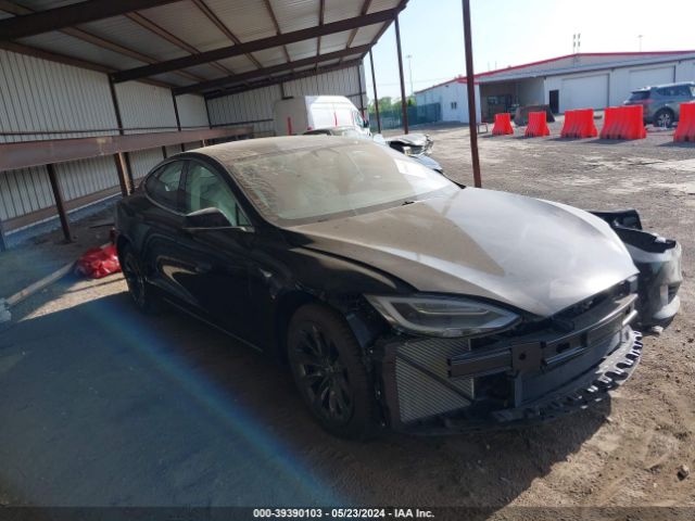 TESLA MODEL S 2018 5yjsa1e22jf296518