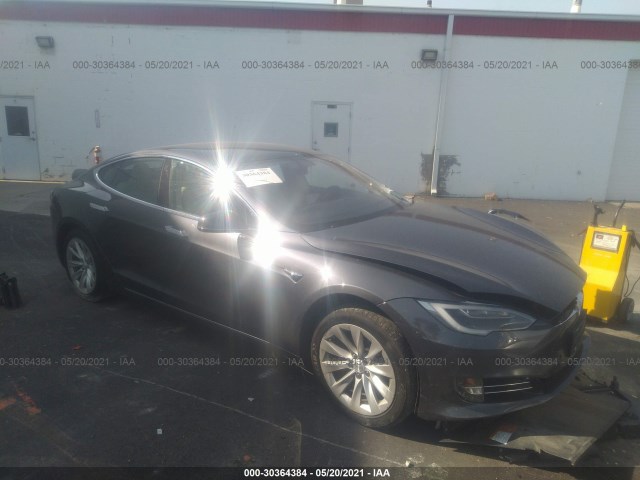 TESLA MODEL S 2018 5yjsa1e22jf296907