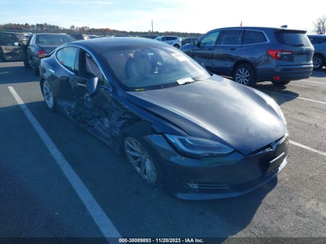 TESLA MODEL S 2020 5yjsa1e22lf356686