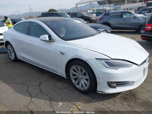 TESLA MODEL S 2018 5yjsa1e23jf239843