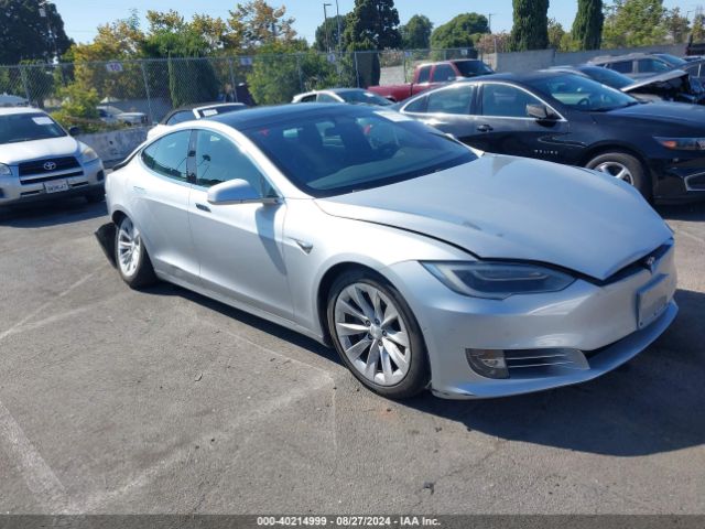 TESLA MODEL S 2018 5yjsa1e23jf245108