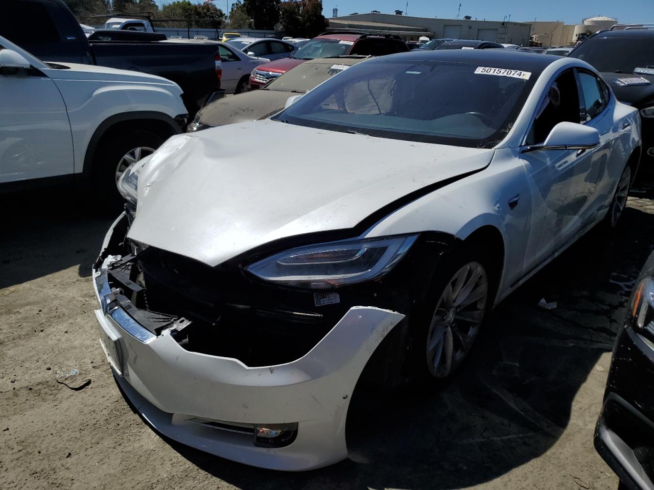 TESLA MODEL S 2018 5yjsa1e23jf258473