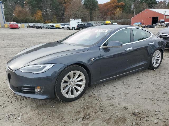 TESLA MODEL S 2018 5yjsa1e23jf282143