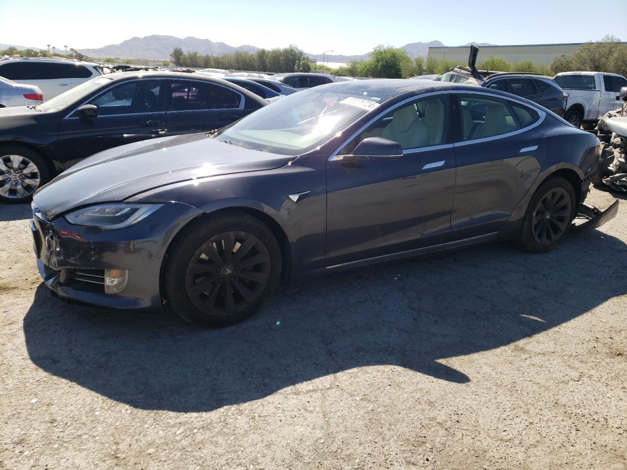 TESLA MODEL S 2018 5yjsa1e23jf291523