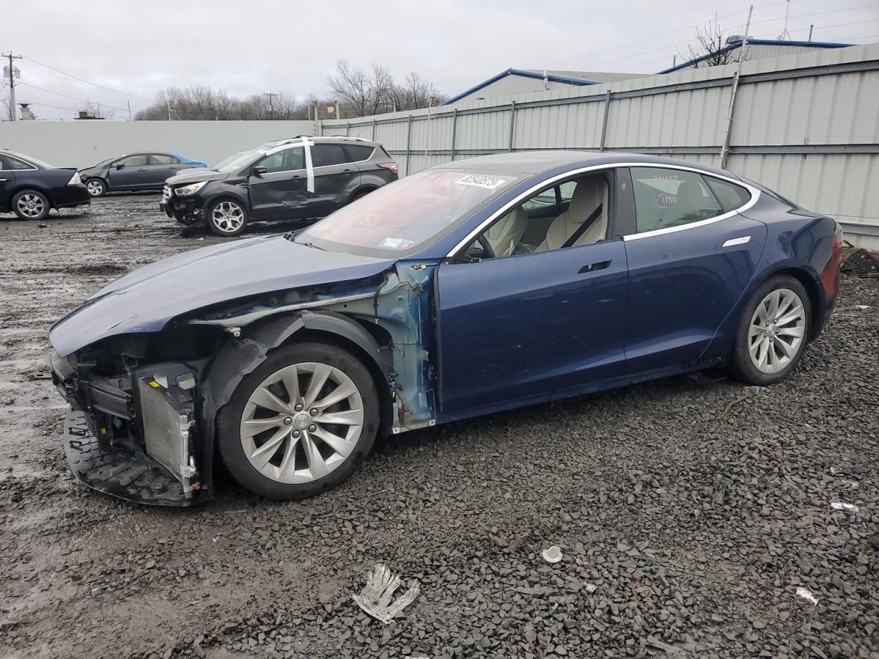 TESLA MODEL S 2017 5yjsa1e24hf220891