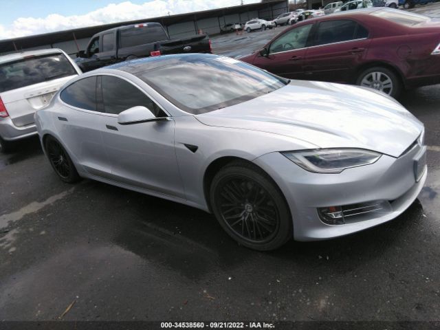 TESLA MODEL S 2018 5yjsa1e24jf275217