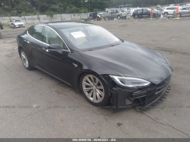 TESLA MODEL S 2018 5yjsa1e24jf275508