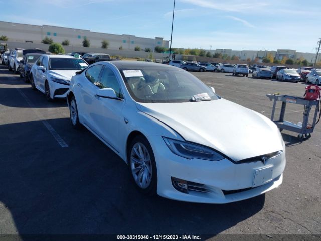 TESLA MODEL S 2018 5yjsa1e24jf294950