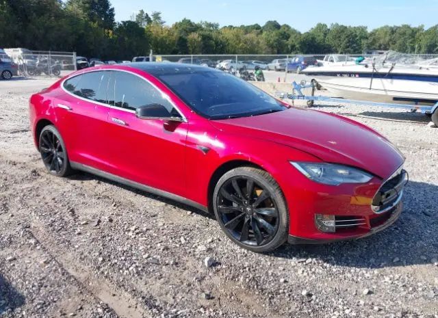 TESLA MODEL S 2015 5yjsa1e25ff107982