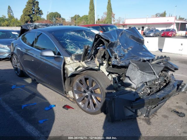 TESLA MODEL S 2018 5yjsa1e25jf265652