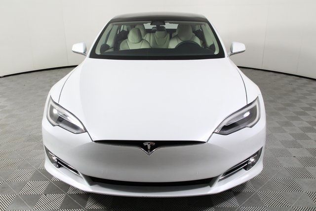 TESLA MODEL S 2018 5yjsa1e25jf277252