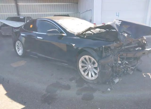 TESLA MODEL S 2018 5yjsa1e26jf296988