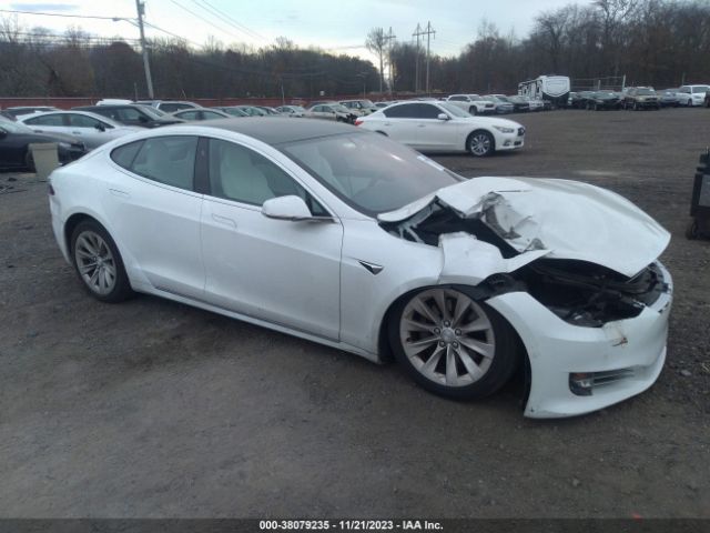 TESLA MODEL S 2019 5yjsa1e26kf312785