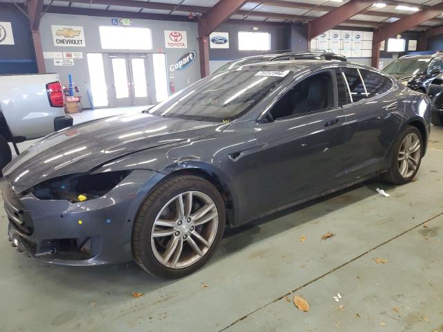 TESLA MODEL S 2015 5yjsa1e27ff113993