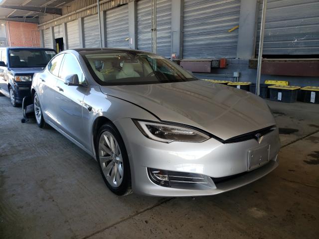 TESLA MODEL S 2018 5yjsa1e27jf275051