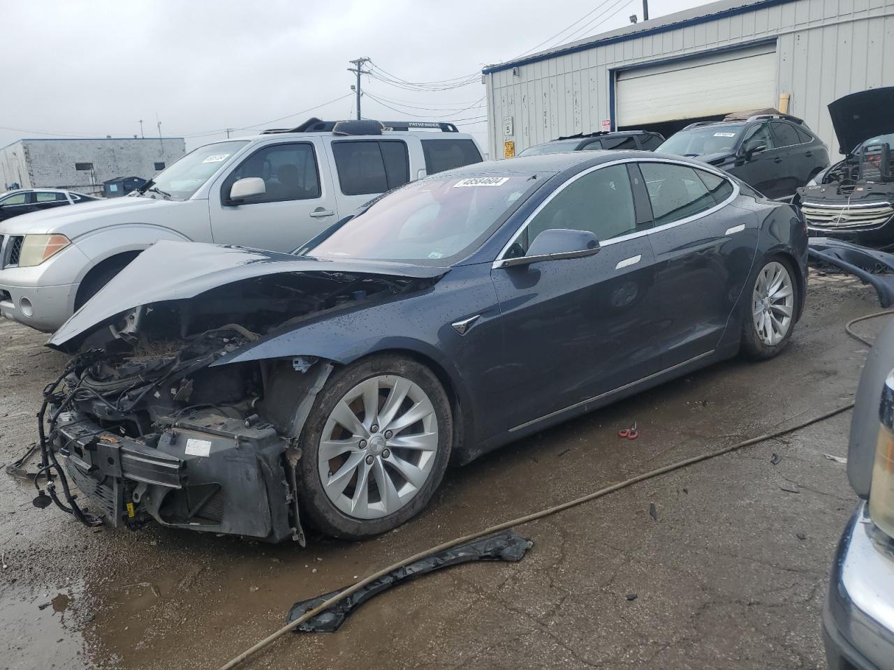 TESLA MODEL S 2018 5yjsa1e27jf289676