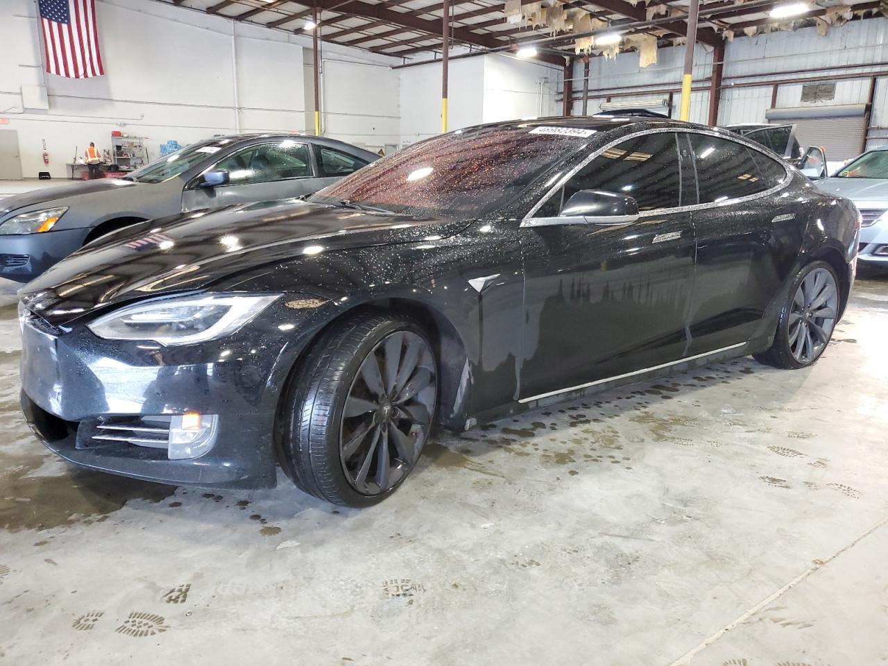 TESLA MODEL S 2018 5yjsa1e27jf293551