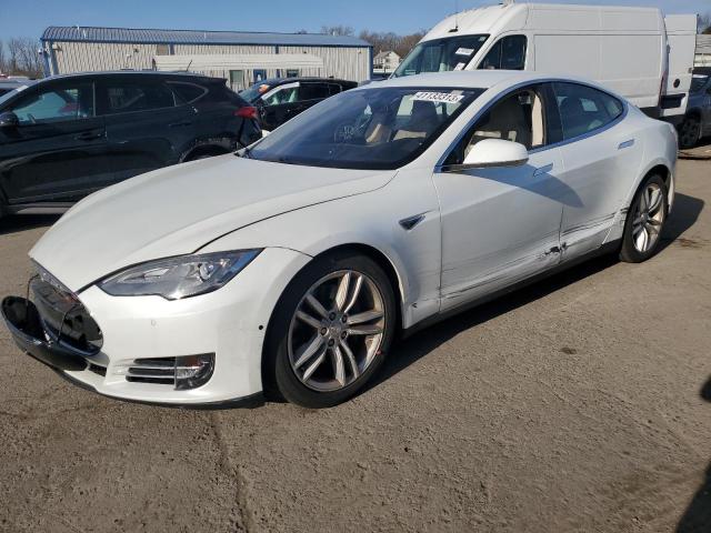 TESLA MODEL S 2015 5yjsa1e28ff106471