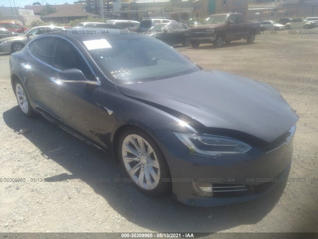 TESLA MODEL S 2018 5yjsa1e28jf262213