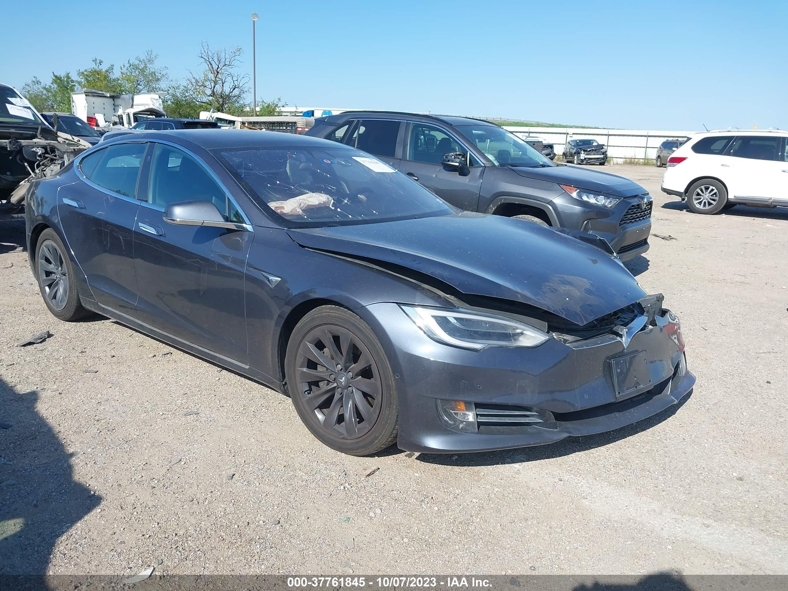 TESLA MODEL S 2019 5yjsa1e28kf302162