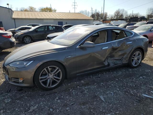 TESLA MODEL S 2015 5yjsa1e29ff104194