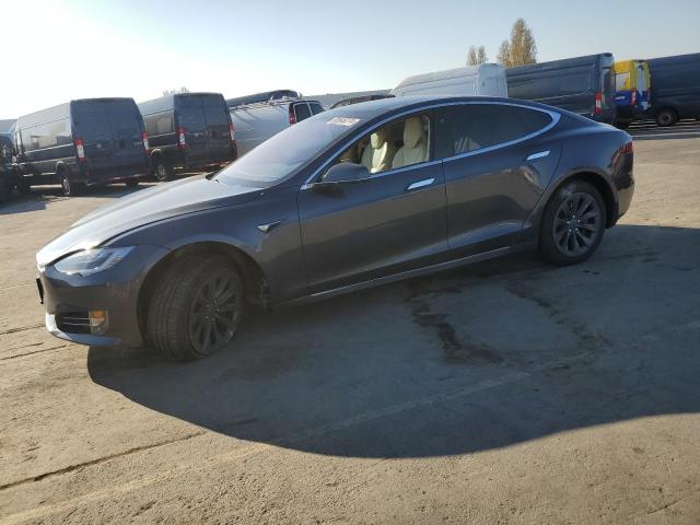 TESLA MODEL S 2017 5yjsa1e29hf219316