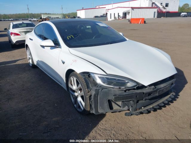 TESLA MODEL S 2018 5yjsa1e29jf263368