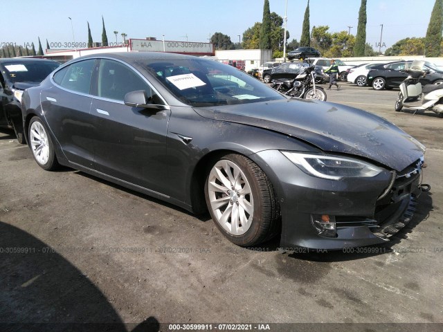 TESLA MODEL S 2018 5yjsa1e29jf271356