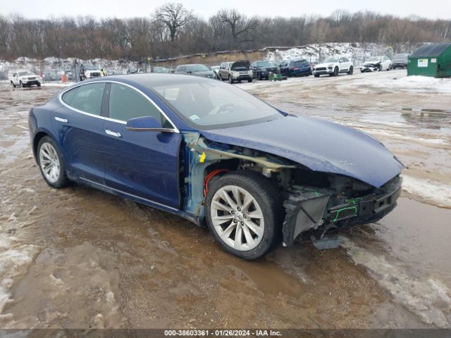 TESLA MODEL S 2018 5yjsa1e29jf275925