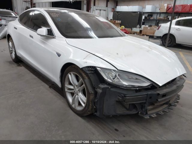 TESLA MODEL S 2015 5yjsa1e2xff110683