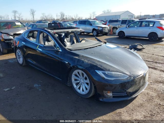 TESLA MODEL S 2017 5yjsa1e2xhf233001