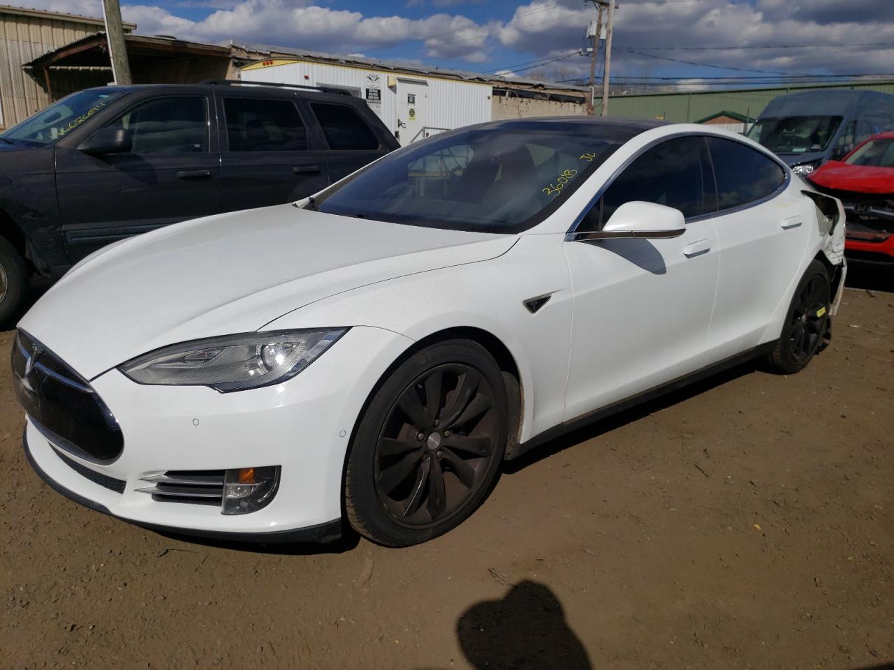 TESLA MODEL S 2015 5yjsa1e40ff101783