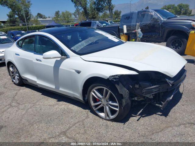 TESLA MODEL S 2015 5yjsa1e40ff110998