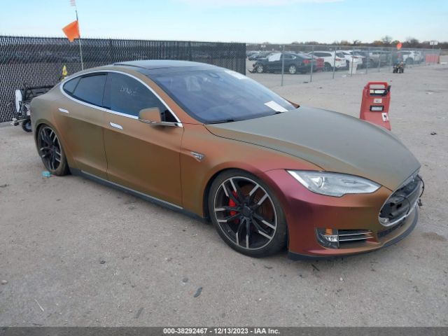 TESLA MODEL S 2016 5yjsa1e40gf120206