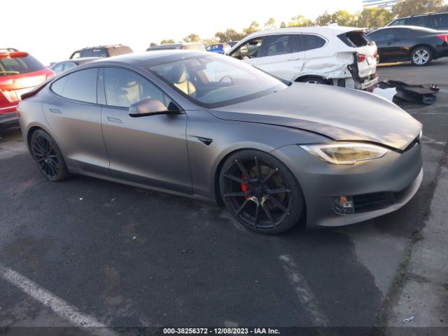 TESLA MODEL S 2016 5yjsa1e40gf172502