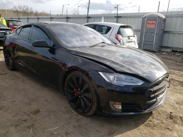 TESLA MODEL S 2015 5yjsa1e45ff107661