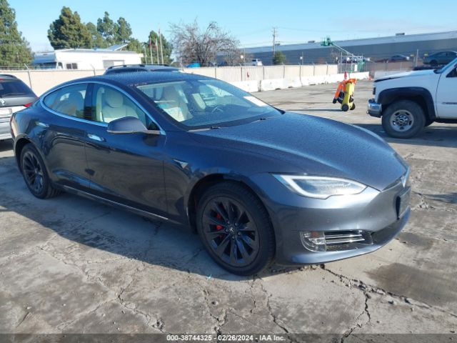 TESLA MODEL S 2018 5yjsa1e46jf259618